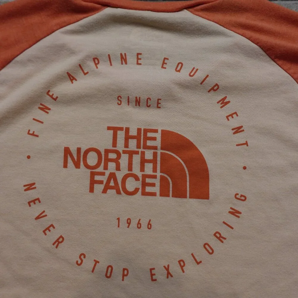 The North Face Raglan 3/4 Sleeve Logo Tee Women’s XL Cream Coral Outdoor Casual - Picture 9 of 10